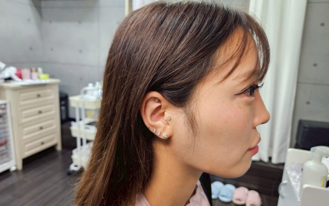 耳つぼジュエリーで体質改善＆ネイルチップで手元美人に